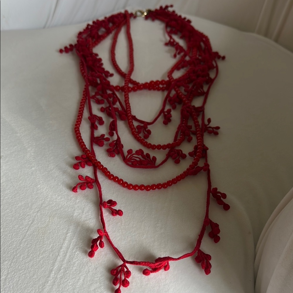 Elegant Red Beaded MANGO Necklace